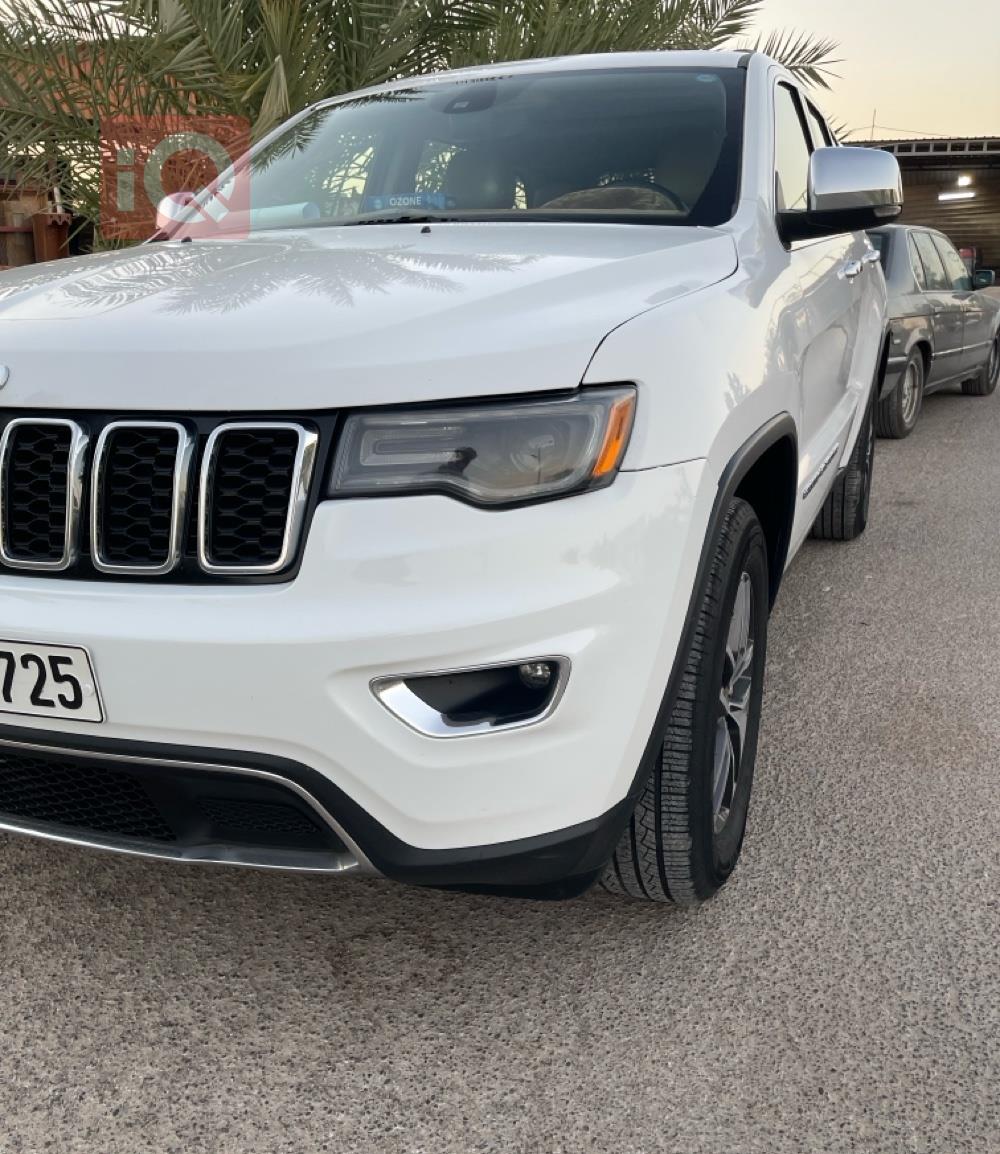 جيب جراند شيروكي